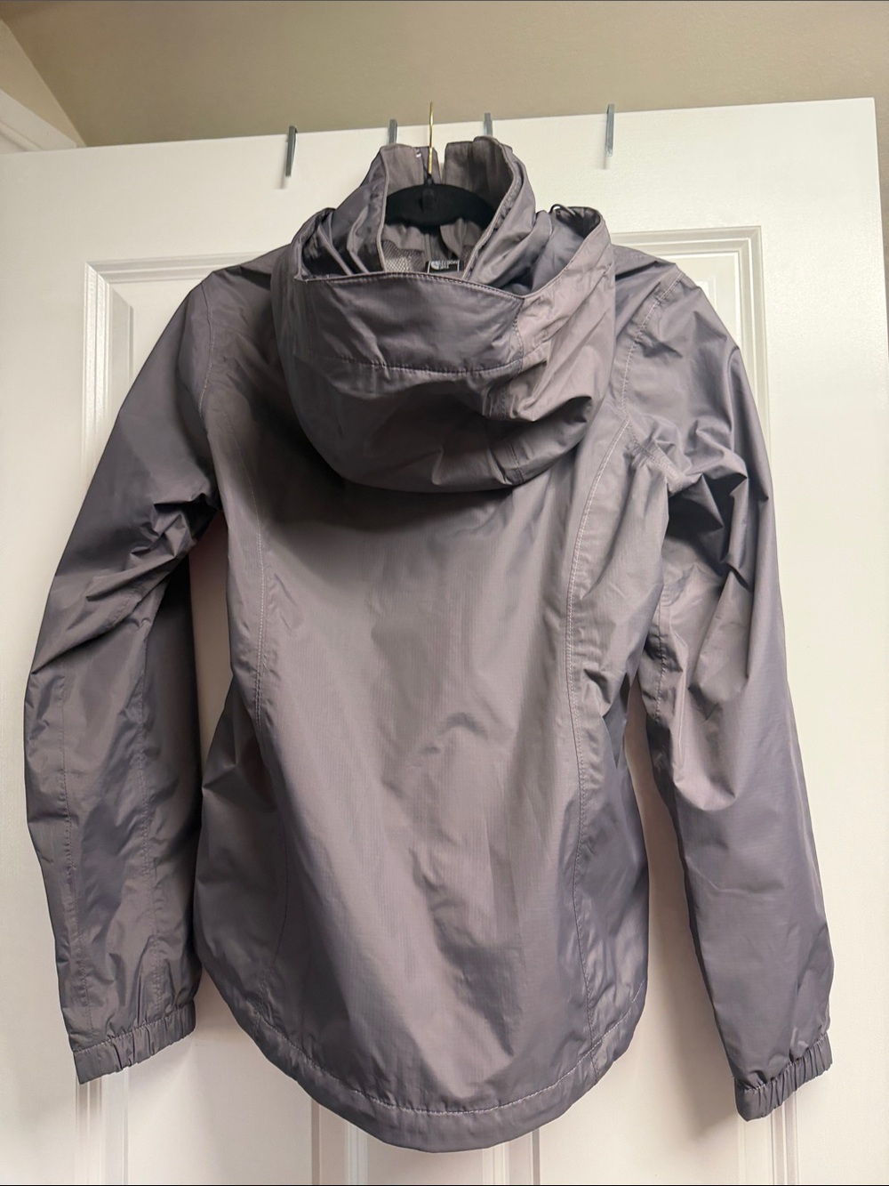 The North Face Women's Gray Hooded Rain Jacket - Picture 4 of 7